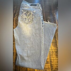 Women's Wallflower Jeans